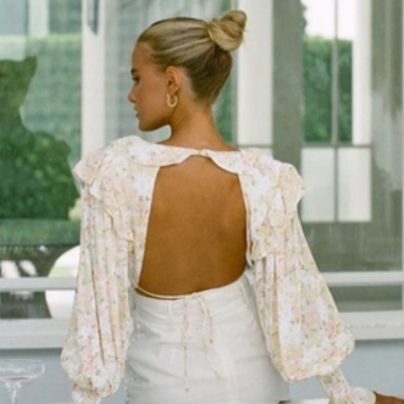 New with tags Ambria bodysuit Sabo skirt floral cut out backless - Picture 4 of 4